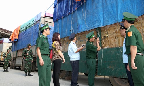 Bộ Quốc phòng trả lời kiến nghị của cử tri Hà Nội về tăng cường kiểm tra cửa khẩu, phòng chống buôn lậu